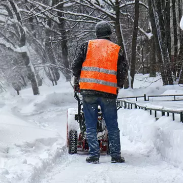 ANM anunță de mâine ninsori în trei sferturi de țară