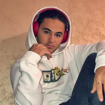 Cine este Mario Fresh de la Asia Express