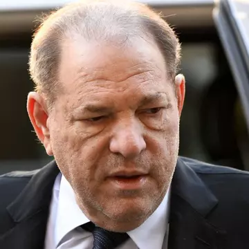 Harvey Weinstein, condamnat la 23 de ani de închisoare!