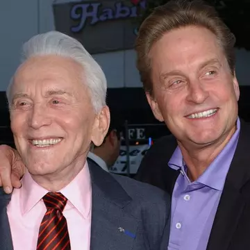 Kirk Douglas și-a donat averea de 60 milioane dolari