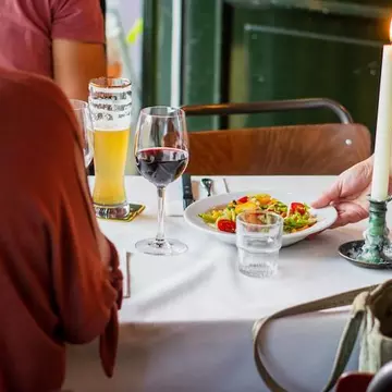 Alimentele pe care ar trebui să le consumi zilnic și cum te ajută ele