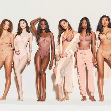 (P) Cum să alegi corect măsura sutienului tău de la Victoria’s Secret