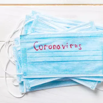 Cercetători: Coronavirusul poate rămâne în aer mai mult de opt minute