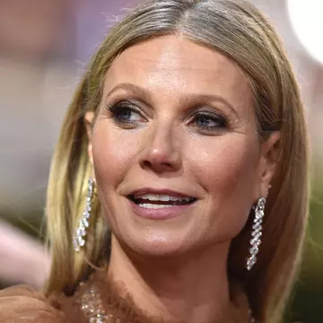 Fiica lui Gwyneth Paltrow a împlinit 16 ani. Cum arată acum Apple
