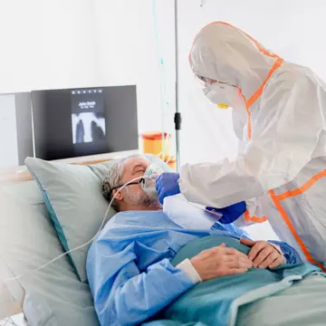 Propunere: Asimptomaticii cu SARS-CoV-2 ar putea fi externați din spital mai repede