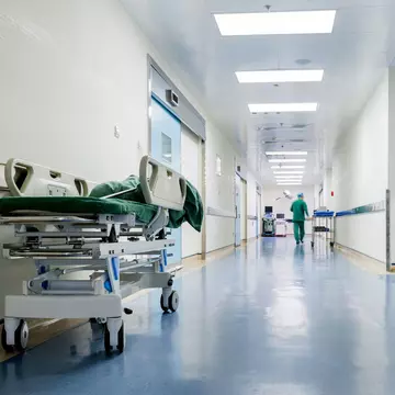 Bacteriile din spitale, o amenințare mai mare pentru pacienții bolnavi de COVID-19  decât virusul
