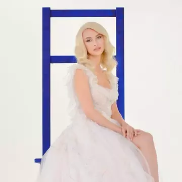 Andreea Bălan, declarații neașteptate. Artista a îmbrăcat rochia de mireasă a doua oară