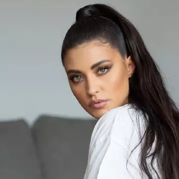Antonia, pozată complet goală. Cum au reacționat fanii
