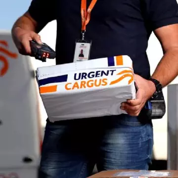 Urgent Cargus acuză DSP Botoșani că a pus în pericol mii de oameni prin transportarea probelor COVID-19
