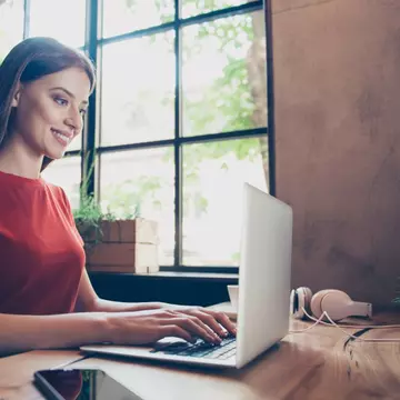 Studiu eJobs: IT-iștii, candidații cu experiență în e-commerce și digital, retail, automatizări și medicină vor fi cei mai căutați în următorul an, preconizează specialiștii în HR