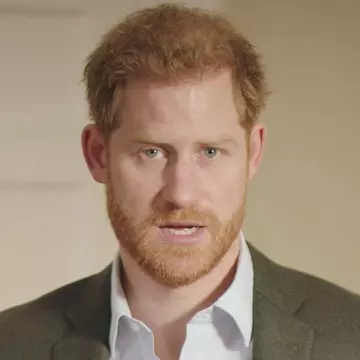 Prințul Harry, „torturat” de decizia de a părăsi Familia Regală
