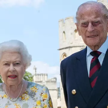 Prințul Philip a împlinit 99 de ani. Imagini de colecție cu soțul reginei Elisabeta a II-a a Marii Britanii