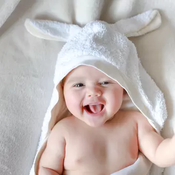 Urări de botez - Cele mai frumoase felicitări și urări de botez