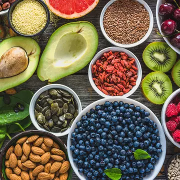 Cele mai bune surse de antioxidanți pe care să le consumi în această vară