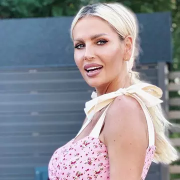 Andreea Bănică, dezvăluiri surprinzătoare din viața intimă: "E soțul meu, ce nu am voie?"