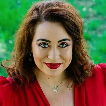 Oana Roman a slăbit spectaculos. Vedeta, acuzată că și-a făcut operație de micșorare a stomacului