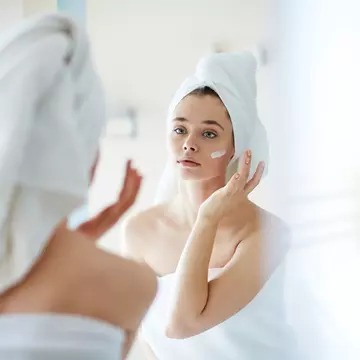 (P) 3 măști cosmetice care nu ar trebui să lipsească din ritualul tău de îngrijire zilnic