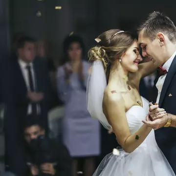 Noi reguli pentru desfășurarea nunților, botezurilor și a evenimentelor private din 1 septembrie