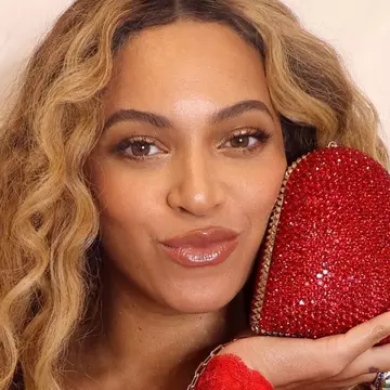 Beyonce, schimbată complet de carantină. S-a îngrășat și nu și-a mai vopsit părul