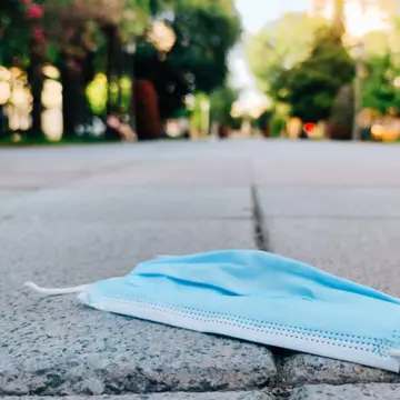 O profesoară s-a sinucis, speriată că ar avea COVID-19 înainte de primirea rezultatului