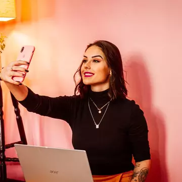 Bijuteriile din aur, vedetele sezonului rece. Cum le porţi pentru un look cool