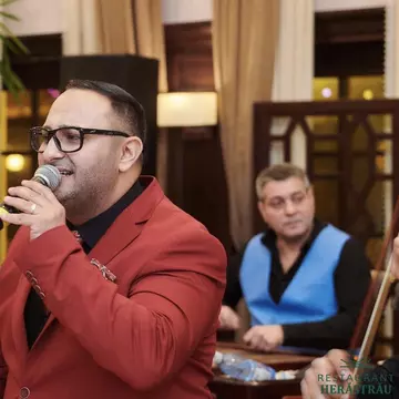 Taraful Viorel Bogateanu oferă luna de miere gratis, la Paris, pentru miresele anului 2021 (P)