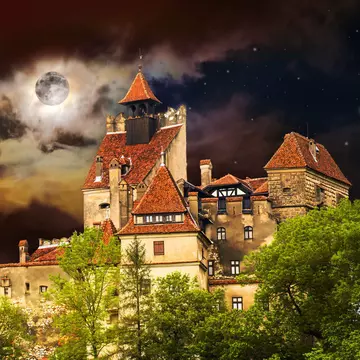 Halloween la Bran: cum să te bucuri de „Noaptea Tuturor Spiritelor”