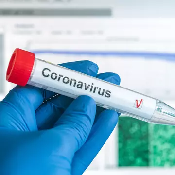 Simptomele COVID-19 rămân luni întregi după ce bolnavii se vindecă