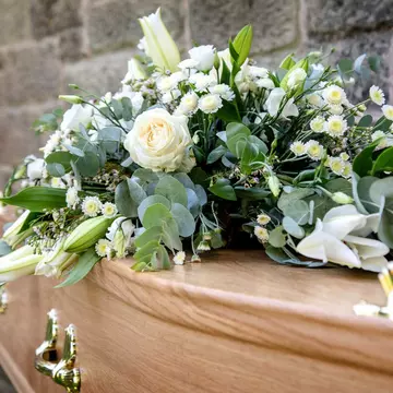 (P) Repatriere decedati pentru ca trupul neînsuflețit să poată fi înmormântat acasă
