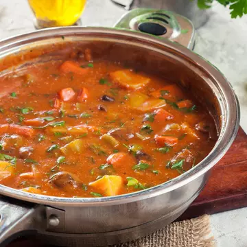 Ghiveci călugăresc de post, după rețeta lui Radu Anton Roman