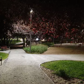 Parcurile s-ar putea închide noaptea din cauza pandemiei