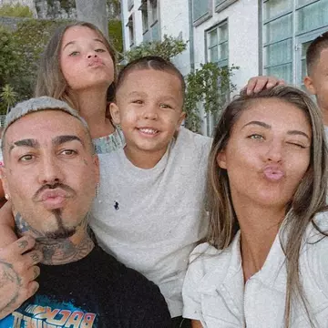 În custodia cui a rămas fiica Antoniei după divorțul artistei?