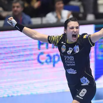 (P) 5 sportive care aduc glorie României