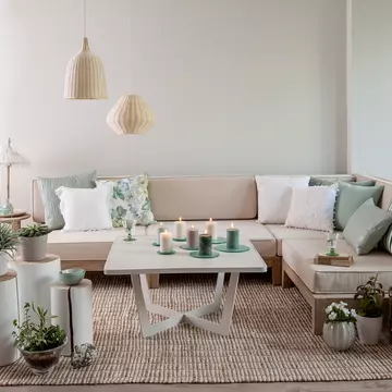 (P) Canapele şi comode - corpuri de mobilier cheie pentru livinguri moderne