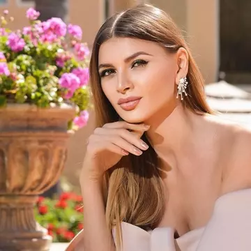 Cum își va petrece Ramona Gabor Crăciunul? Modelul locuiește de 10 ani în Dubai