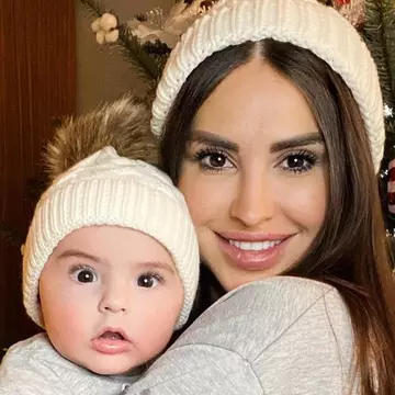 Roxana Blagu, izolată de fiul ei de 6 luni din cauza infecției cu noul coronavirus
