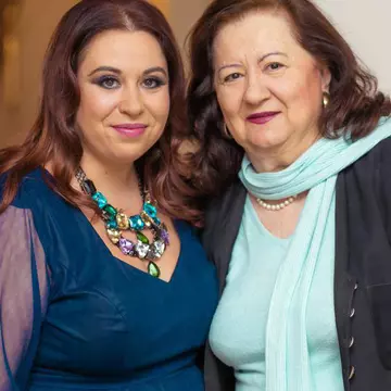 Mioara Roman, de nerecunoscut din cauza bolii. Cum s-a prezentat mama Oanei Roman la spital