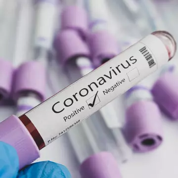 Țările în care traficul de false teste negative COVID-19 este în floare