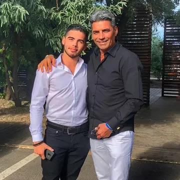 Este Maximilian, fiul lui Marcel Toader, pregătit de căsătorie?