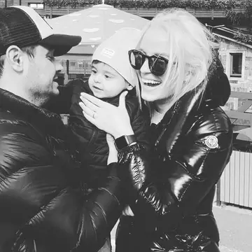 Ce soție frumoasă are Mihai Rait Dragomir! Ana este cu 14 ani mai tânără decât actorul