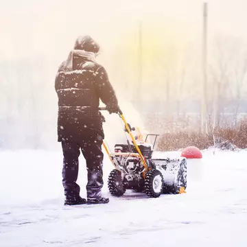 (P) Trei echipamente care te pot salva în situații neprevăzute