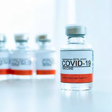 De unde se poate descărca adeverința de vaccinare anti-COVID-19 în format electronic
