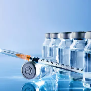 Comisar european: "Cred că până la sfârşitul verii îi vom putea vaccina pe toţi cetăţenii europeni"