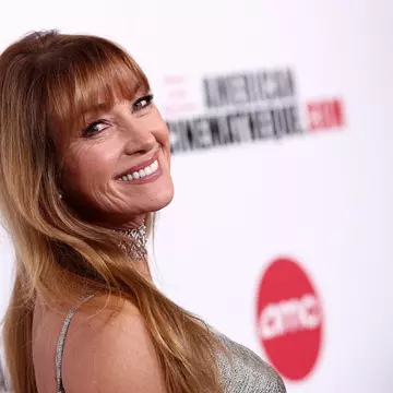 Jane Seymour, siluetă impecabilă în costum de baie la 70 de ani