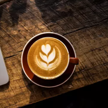 (P) 4 sfaturi pentru a prepara o cafea de calitate acasă