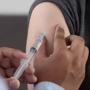 Expert american în sănătate: „Este cel mai periculos moment să fii nevaccinat”