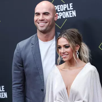 Jana Kramer și Mike Caussin au divorțat. Artista susține că a fost înșelată din nou