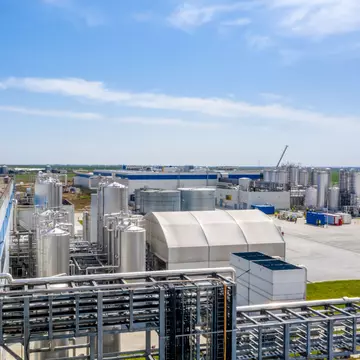 (P) P&G inaugurează o nouă fabrică ce va produce capsule de detergent Ariel PODS pentru consumatorii europeni