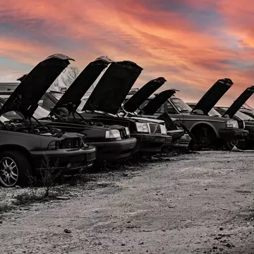 (P) Vrei piese auto mai ieftine? Alege varianta din dezmembrări
