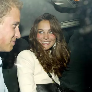 Cum se comporta Prințul William în prezența lui Kate Middleton, în timpul facultății